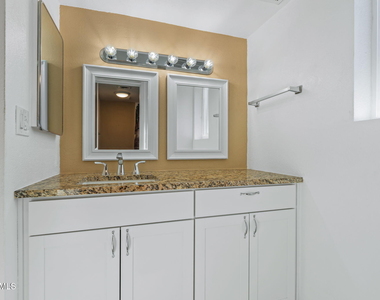 7141 N 16th Street - Photo Thumbnail 13