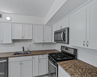 7141 N 16th Street - Photo Thumbnail 31