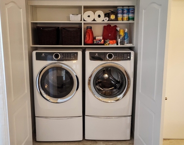 8167 Quail Meadow Way - Photo Thumbnail 19