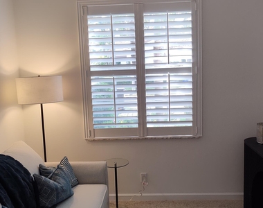 8167 Quail Meadow Way - Photo Thumbnail 12