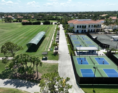 8167 Quail Meadow Way - Photo Thumbnail 20