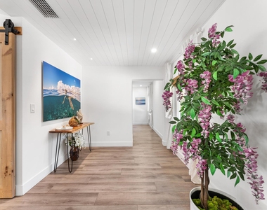 90 Nw Alice Street - Photo Thumbnail 42
