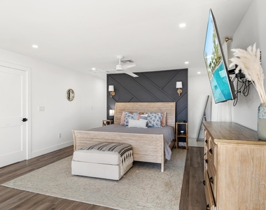 90 Nw Alice Street - Photo Thumbnail 28