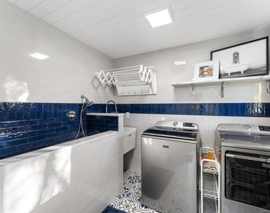 90 Nw Alice Street - Photo Thumbnail 62