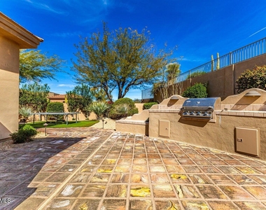 33655 N 78th Place - Photo Thumbnail 38