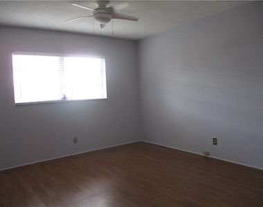5800 Margate Boulevard - Photo Thumbnail 5