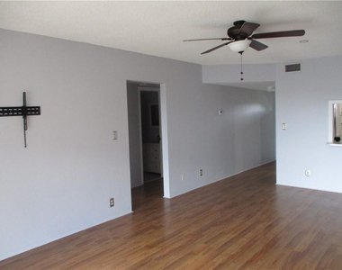 5800 Margate Boulevard - Photo Thumbnail 1