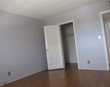 5800 Margate Boulevard - Photo Thumbnail 6