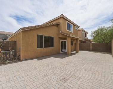 21862 N 40th Place - Photo Thumbnail 20