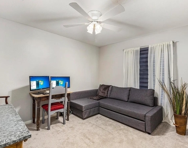 5402 E Windsor Avenue - Photo Thumbnail 13