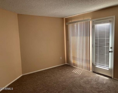 11640 N 51st Avenue - Photo Thumbnail 11