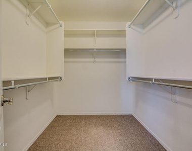 2193 E Stacey Road - Photo Thumbnail 7