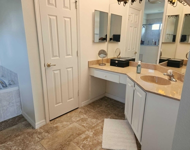 4001 Sw Winslow Street - Photo Thumbnail 11