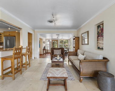 700 Ne 26th Avenue - Photo Thumbnail 16