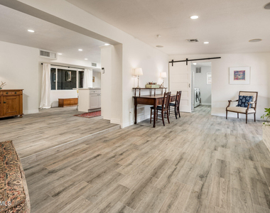 6525 E Lewis Avenue - Photo Thumbnail 6