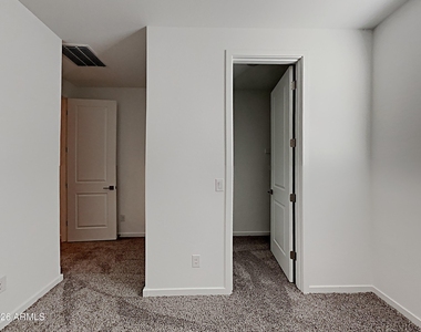 4438 W Bush Bean Way - Photo Thumbnail 13