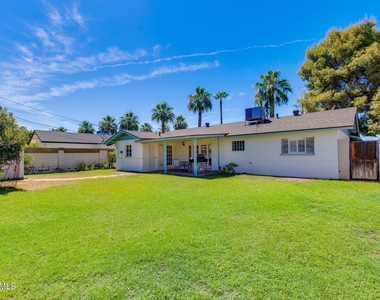 3412 E Turney Avenue - Photo Thumbnail 29