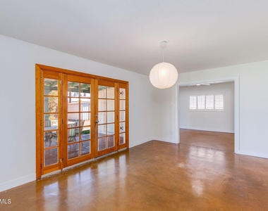 3412 E Turney Avenue - Photo Thumbnail 12