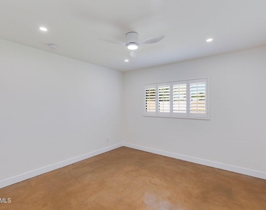 3412 E Turney Avenue - Photo Thumbnail 18