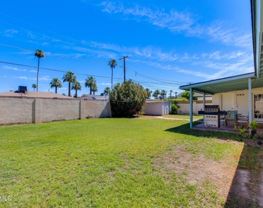 3412 E Turney Avenue - Photo Thumbnail 33