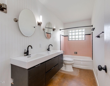3412 E Turney Avenue - Photo Thumbnail 23
