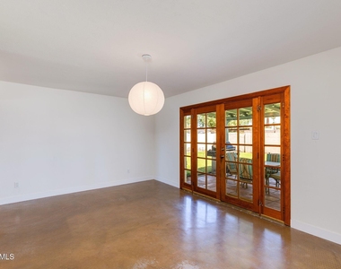 3412 E Turney Avenue - Photo Thumbnail 11