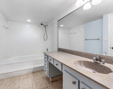 612 Executive Center Drive - Photo Thumbnail 19