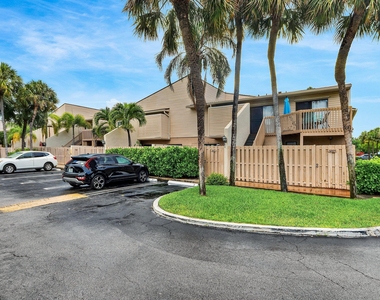 612 Executive Center Drive - Photo Thumbnail 22