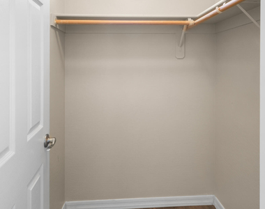 2501 S 255th Drive - Photo Thumbnail 36
