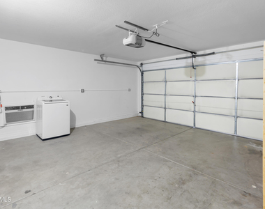 2501 S 255th Drive - Photo Thumbnail 21