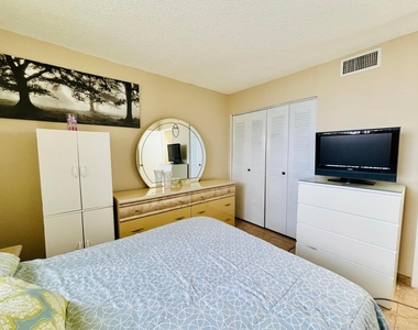 8201 Nw 8th Street - Photo Thumbnail 22