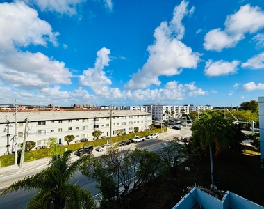 8201 Nw 8th Street - Photo Thumbnail 27