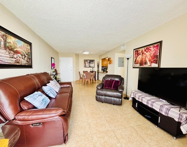 8201 Nw 8th Street - Photo Thumbnail 7