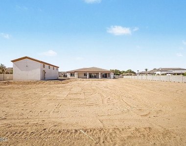 19821 W Whitton Avenue - Photo Thumbnail 56