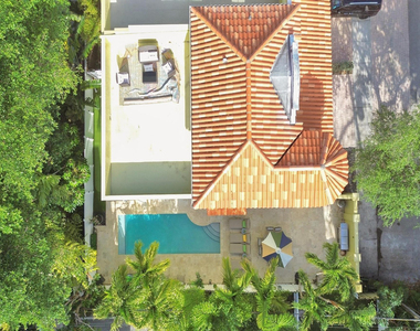 1411 Ne 7th Street - Photo Thumbnail 1