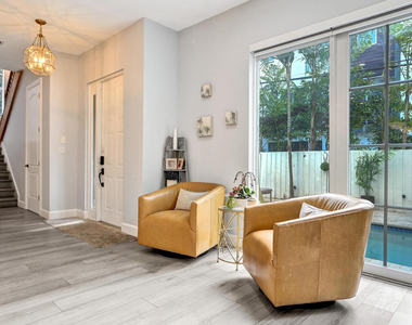 1411 Ne 7th Street - Photo Thumbnail 6