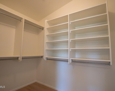 29223 N 22nd Lane - Photo Thumbnail 19