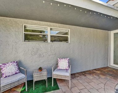 1036 Ne 9th Avenue - Photo Thumbnail 35