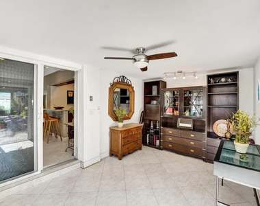 1036 Ne 9th Avenue - Photo Thumbnail 18