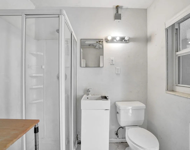 1036 Ne 9th Avenue - Photo Thumbnail 29