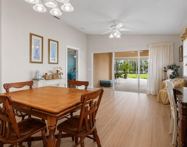 3277 Se Glacier Terrace - Photo Thumbnail 6