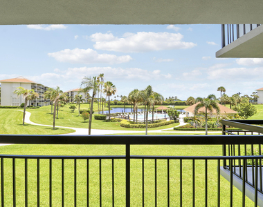 401 S Seas Drive - Photo Thumbnail 18