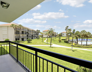 401 S Seas Drive - Photo Thumbnail 15