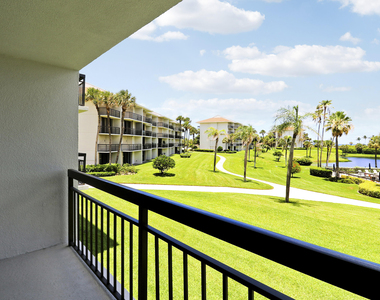 401 S Seas Drive - Photo Thumbnail 16