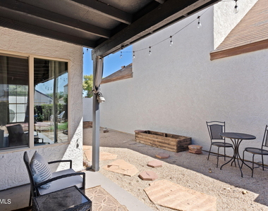 2129 W Rose Garden Lane - Photo Thumbnail 25