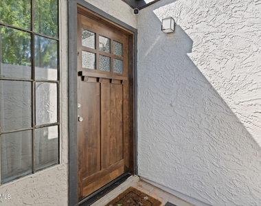 2129 W Rose Garden Lane - Photo Thumbnail 2