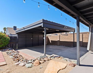 2129 W Rose Garden Lane - Photo Thumbnail 26