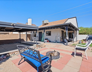 2129 W Rose Garden Lane - Photo Thumbnail 29