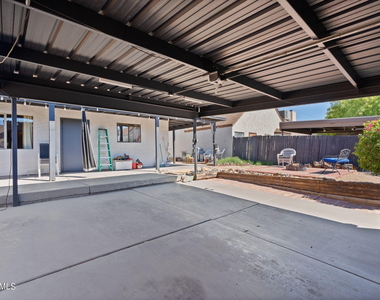 2129 W Rose Garden Lane - Photo Thumbnail 27