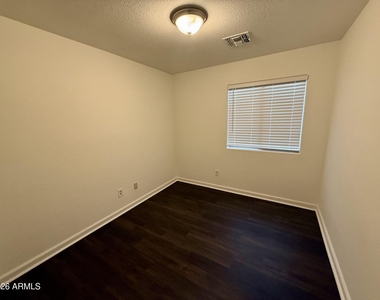 17517 W Ventura Street - Photo Thumbnail 9